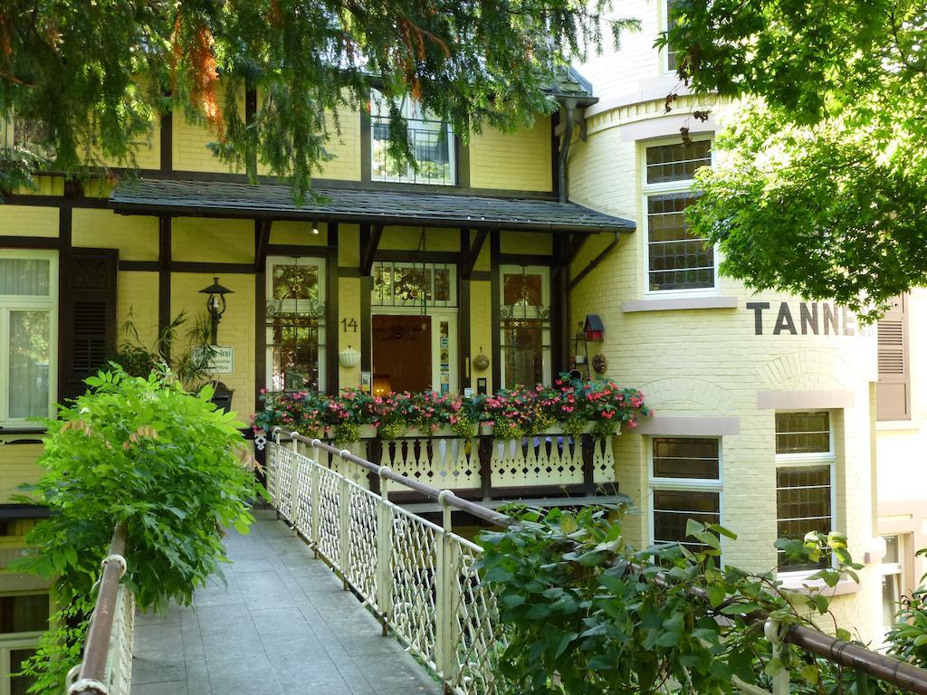 Tanneck Hotel 2*